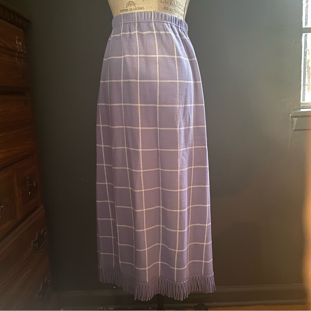 Lennie LNY New York maxi skirt Sz Small lilac and white window pane frin…